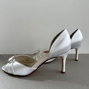 Michelangelo Marissa White Satin Shoes Size 7, Wedding Shoe White Satin